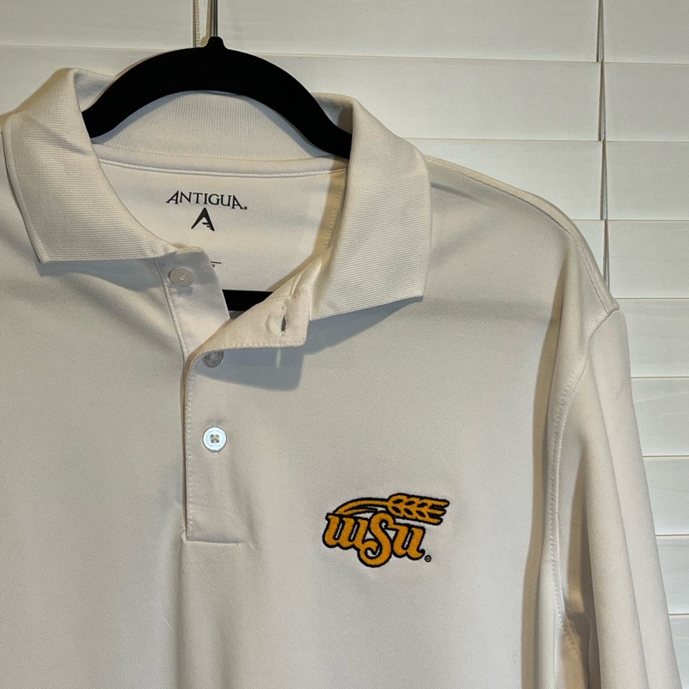 Witchita‎ State Shockers Polo Shirt - S - Picture 2 of 3